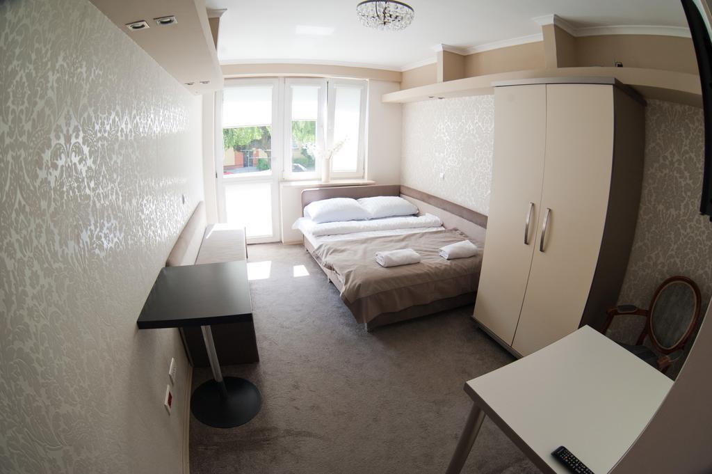 The Center Apartments Krakowska Жешув Номер фото